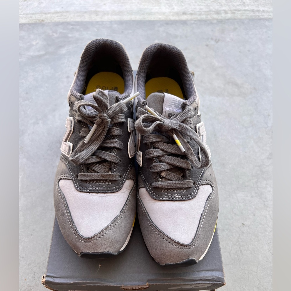 Women’s Figs X New Balance Shoe 996 Gem